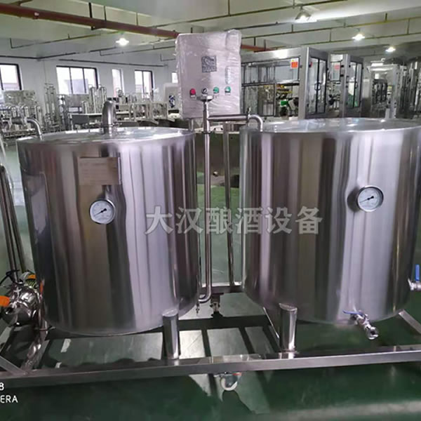 河南省新蔡縣櫟城鄉(xiāng)柏總高購買的米酒黃酒殺菌機(jī)已打包發(fā)貨！